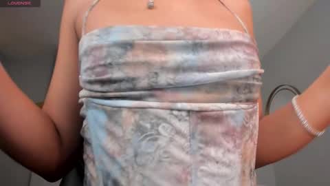  Bella C  online show from 27, 10, 2025