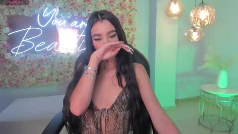  Bella C  online show from 3, 12, 2025