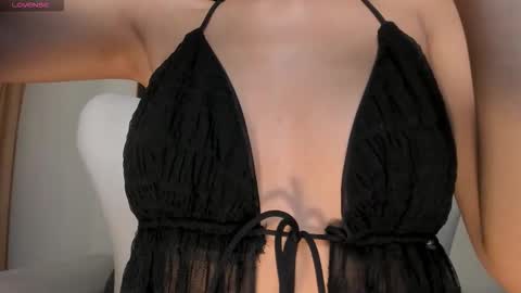  Bella C  online show from 18, 1, 2026