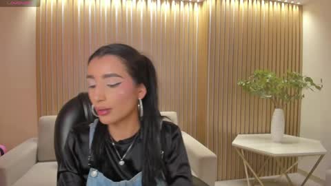 Snapshot of bellacarteer_ chatting on 28, 5, 2026 Bella C online show from 28, 5, 2026