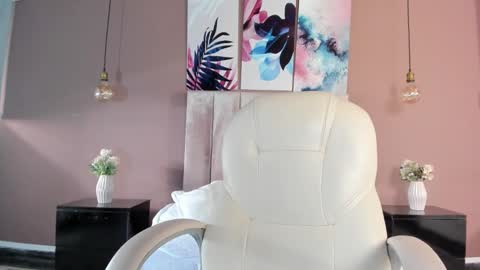 Snapshot of bellaclaiir chatting on 19, 1, 2025 Bella Clair online show from 19, 1, 2025