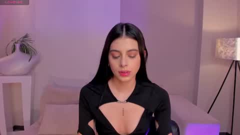 Snapshot of bellaconnor_ chatting on 2, 7, 2026 Bella online show from 2, 7, 2026