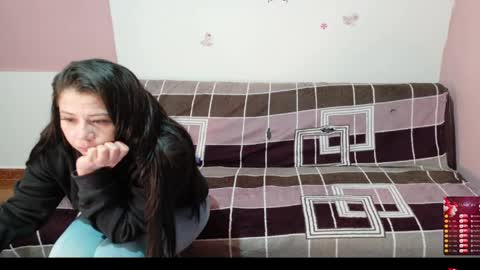 Snapshot of bellah_rose_squirt chatting on 16, 4, 2026 Bella online show from 16, 4, 2026