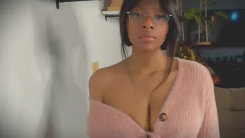 Snapshot of bellahproudly chatting on 18, 6, 2026 Bellah online show from 18, 6, 2026