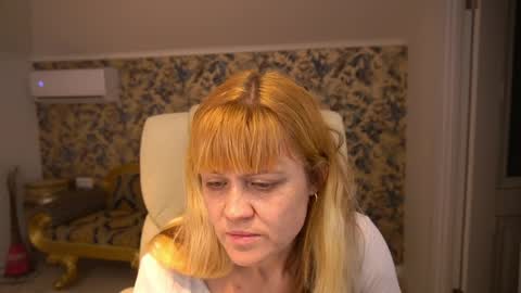 Snapshot of bellalapetit chatting on 3, 4, 2026 Bella online show from 3, 4, 2026