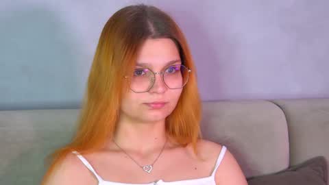 BellaMarebelle online show from 22, 9, 2025