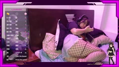 Bella Monteluna online show from 16, 11, 2025