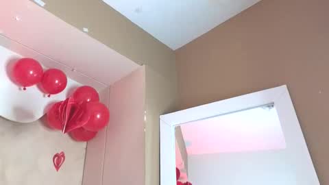 Snapshot of bellarooux chatting on 16, 2, 2026 bellarooux online show from 16, 2, 2026