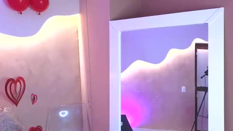 Snapshot of bellarooux chatting on 26, 2, 2026 bellarooux online show from 26, 2, 2026