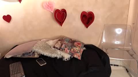 Snapshot of bellarooux chatting on 3, 3, 2026 bellarooux online show from 3, 3, 2026