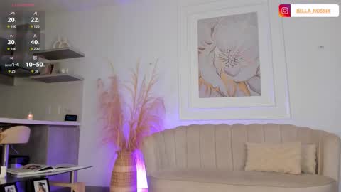 CALL ME BELLA online show from 25, 10, 2025