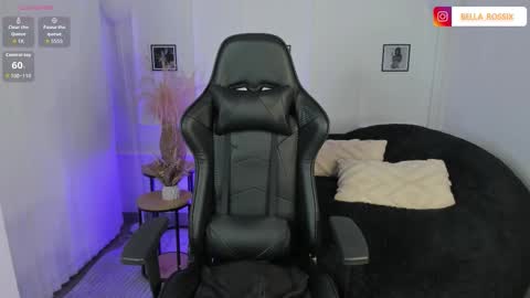 CALL ME BELLA online show from 12, 11, 2025