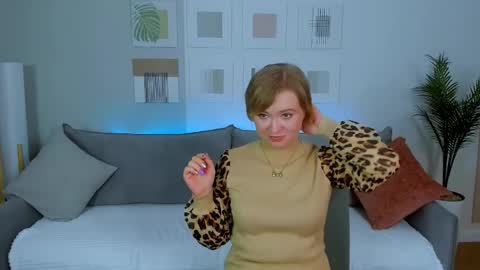 bellasmittssy online show from 15, 4, 2026