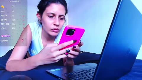 Snapshot of bellatrix25 chatting on 18, 1, 2026 online show from 18, 1, 2026