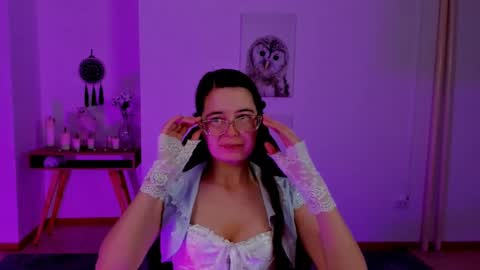 Bella. Ntmu online show from 28, 1, 2025