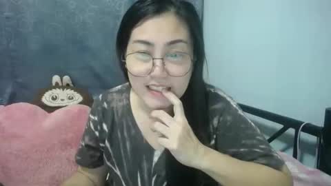 Snapshot of bellbabe chatting on 5, 11, 2025 Bella online show from 5, 11, 2025