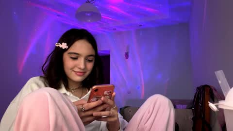 Snapshot of bellberglund chatting on 26, 4, 2026 Nicole online show from 26, 4, 2026