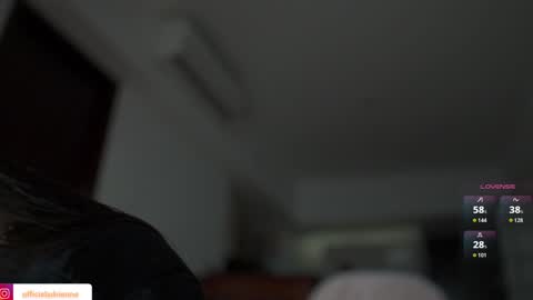 Belle Adrienne  IG  online show from 25, 2, 2026