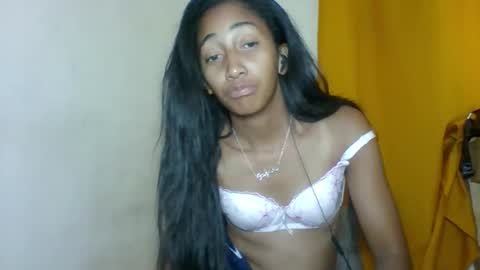 Snapshot of belle_annah chatting on 24, 4, 2026 belle_annah online show from 24, 4, 2026