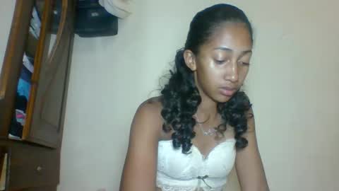belle_annah online show from 19, 5, 2026