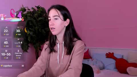 Bella online show from 13, 9, 2025