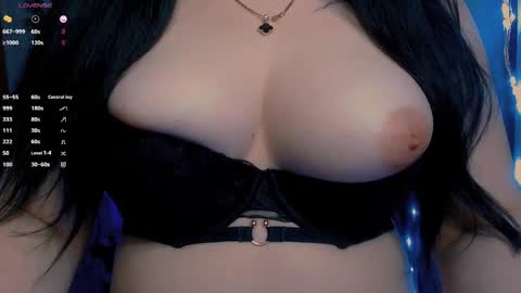Snapshot of bellelovexx chatting on 30, 5, 2026 Hello I am kind friendly and cute girl online show from 30, 5, 2026