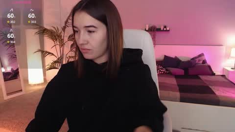 Bella online show from 9, 9, 2025