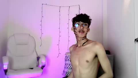 Neon online show from 21, 10, 2025