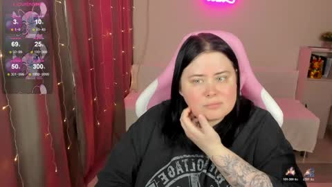 LinaBoo online show from 9, 4, 2026