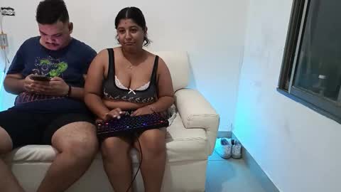 Your New Girlfriend online show from 2, 2, 2026