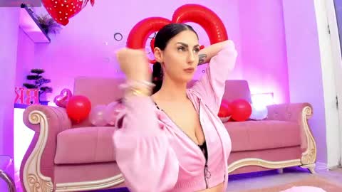 Snapshot of belovedkhlloe chatting on 1, 3, 2026 OnlyFans belovedkhlloe online show from 1, 3, 2026