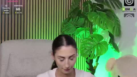 Snapshot of belovedkhlloe chatting on 25, 3, 2026 OnlyFans belovedkhlloe online show from 25, 3, 2026