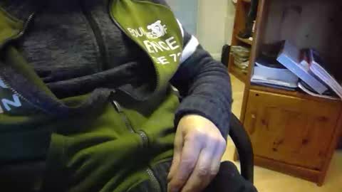 Snapshot of bemichel chatting on 22, 4, 2026 jaimetout online show from 22, 4, 2026