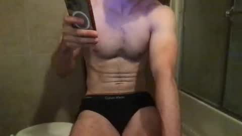 Snapshot of benito9271819 chatting on 29, 4, 2026 benito9271819 online show from 29, 4, 2026