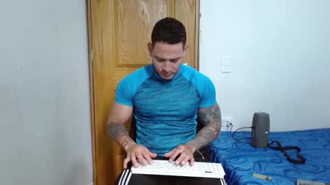 Snapshot of benjamin_isaac chatting on 3, 1, 2025 benjamin_isaac online show from 3, 1, 2025