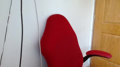 Snapshot of benjamin_isaac chatting on 28, 10, 2025 benjamin_isaac online show from 28, 10, 2025