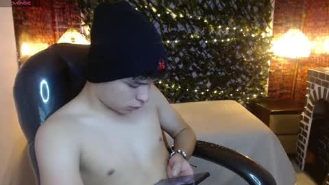 Snapshot of benjamintwink1 chatting on 9, 12, 2024 BENJAMIN online show from 9, 12, 2024