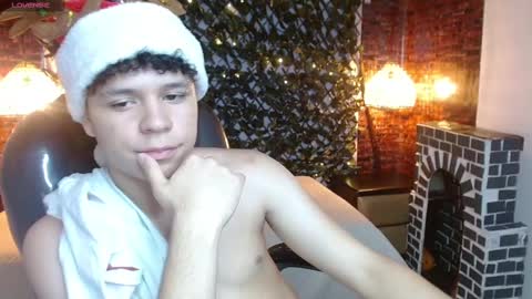 Snapshot of benjamintwink1 chatting on 16, 12, 2024 BENJAMIN online show from 16, 12, 2024