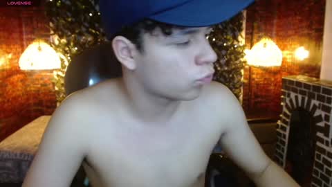 Snapshot of benjamintwink1 chatting on 3, 1, 2025 BENJAMIN online show from 3, 1, 2025