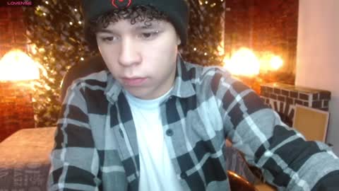 Snapshot of benjamintwink1 chatting on 8, 1, 2025 BENJAMIN online show from 8, 1, 2025