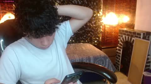 Snapshot of benjamintwink1 chatting on 8, 1, 2025 BENJAMIN online show from 8, 1, 2025