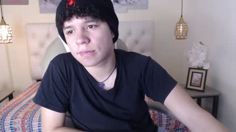 Snapshot of benjamintwink1 chatting on 25, 1, 2025 BENJAMIN online show from 25, 1, 2025