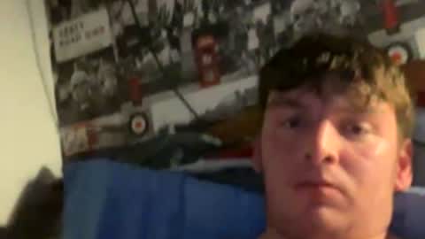 Snapshot of benji8901415164 chatting on 15, 12, 2025 benji8901415164 online show from 15, 12, 2025