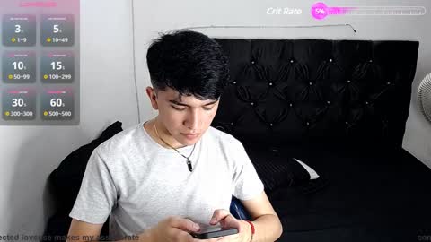 Snapshot of benji_hoter chatting on 3, 1, 2025 Benji Hoter online show from 3, 1, 2025
