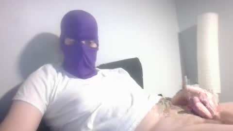 bennybueno online show from 11, 3, 2026