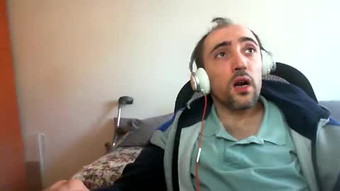 bentish online show from 28, 1, 2025