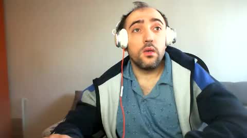 bentish online show from 30, 1, 2025