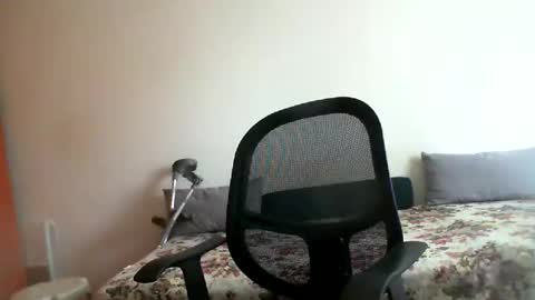 bentish online show from 3, 2, 2025