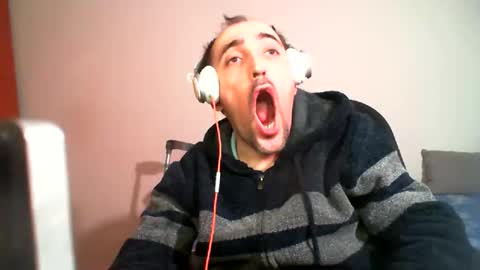 bentish online show from 8, 2, 2025