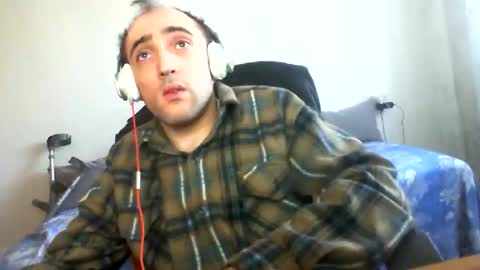 Snapshot of bentish chatting on 18, 12, 2025 bentish online show from 18, 12, 2025